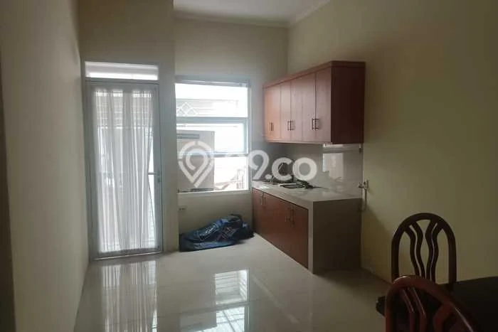 For Sale Rumah 3 Kamar Lokasi Ideal Bagus dan Strategis di Sukasari For Sale Rumah 3 Kamar Lokasi Ideal Bagus dan Strategis di Sukasari
