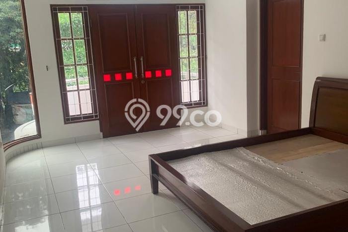 Rumah Elit LB 500m2 Siap Pakai Desain Elegan di Pasteur, Bandung Rumah Elit LB 500m2 Siap Pakai Desain Elegan di Pasteur, Bandung