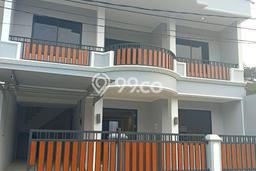 Rumah Mewah LB 288m2 Siap Pakai Desain Elegan di BSD Griya Loka, Tangerang Rumah Mewah LB 288m2 Siap Pakai Desain Elegan di BSD Griya Loka, Tangerang