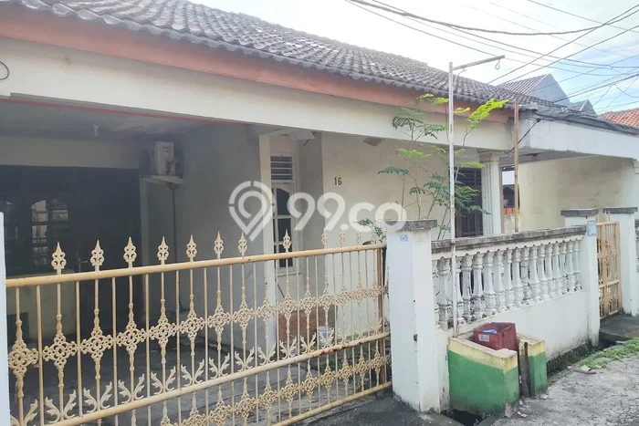 Rumah Modern 4 KT di Tangerang Kota Tangerang Rumah Modern 4 KT di Tangerang Kota Tangerang