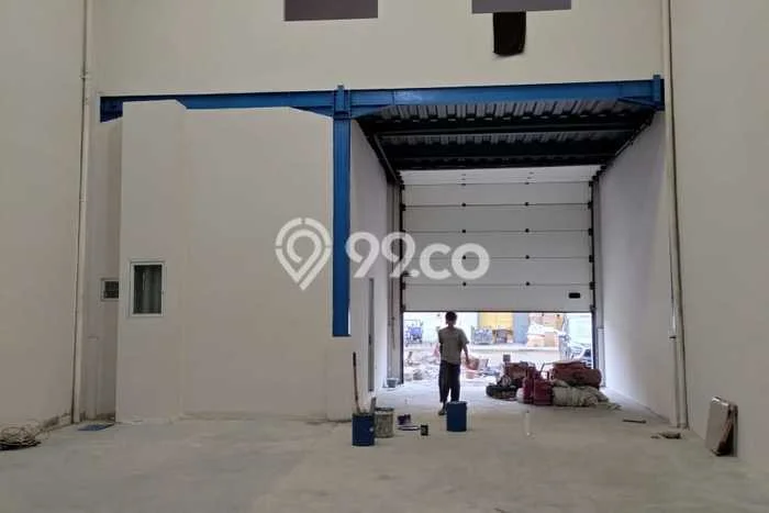 Unit Komersial Disewakan di Tangerang Area Strategis Harga Kompetitif Unit Komersial Disewakan di Tangerang Area Strategis Harga Kompetitif