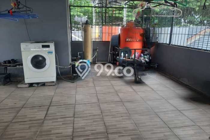 Ready to Use! Luxury House LT 126m2 Desain Modern di Daan Mogot Ready to Use! Luxury House LT 126m2 Desain Modern di Daan Mogot