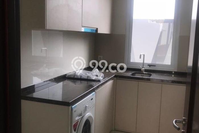 Rumah Luxury Modern Siap Huni di Puri Mansion Jakarta Barat Rumah Luxury Modern Siap Huni di Puri Mansion Jakarta Barat
