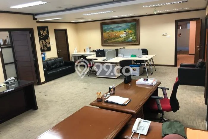 Kantor Dijual di Prime Area Jakarta Selatan Luas 172m2 Kantor Dijual di Prime Area Jakarta Selatan Luas 172m2