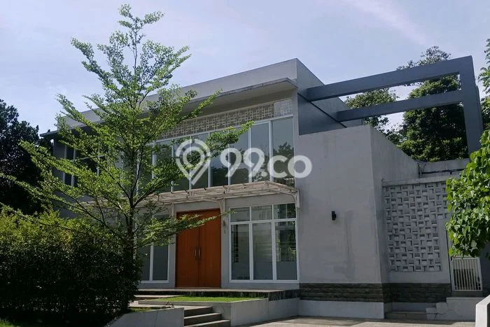 Sewa Rumah Murah di Sentul City Bogor dengan 6 KT Sewa Rumah Murah di Sentul City Bogor dengan 6 KT
