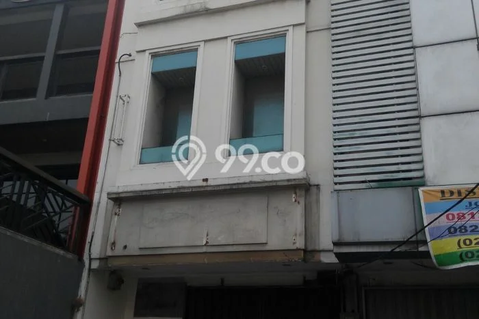 Ruko Strategis Kawasan Puri Indah, Luas 156m², Lokasi Berkembang Ruko Strategis Kawasan Puri Indah, Luas 156m², Lokasi Berkembang