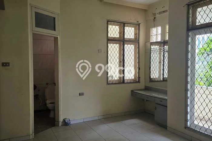 Rumah Luxury Modern Tanpa Renovasi di Puri Indah Jakarta Barat Rumah Luxury Modern Tanpa Renovasi di Puri Indah Jakarta Barat