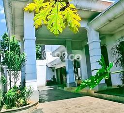 Rumah Elit LB 375m2 Siap Pakai Desain Elegan di Lebak Bulus, Jakarta Selatan Rumah Elit LB 375m2 Siap Pakai Desain Elegan di Lebak Bulus, Jakarta Selatan