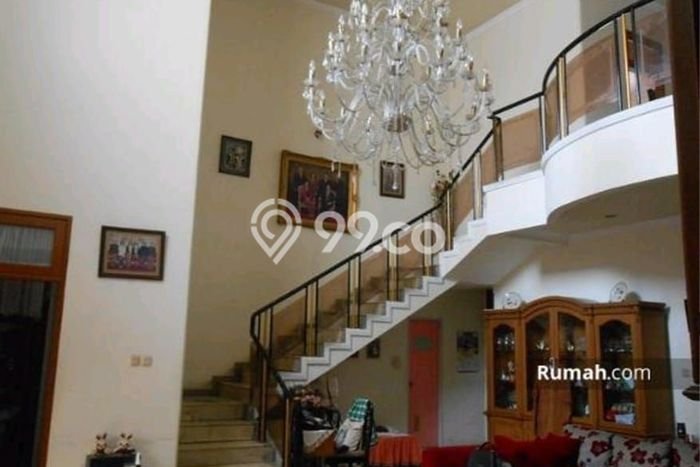 Rumah Mewah LB 280m2 Siap Pakai Desain Elegan di Tanah Kusir, Jakarta Selatan Rumah Mewah LB 280m2 Siap Pakai Desain Elegan di Tanah Kusir, Jakarta Selatan