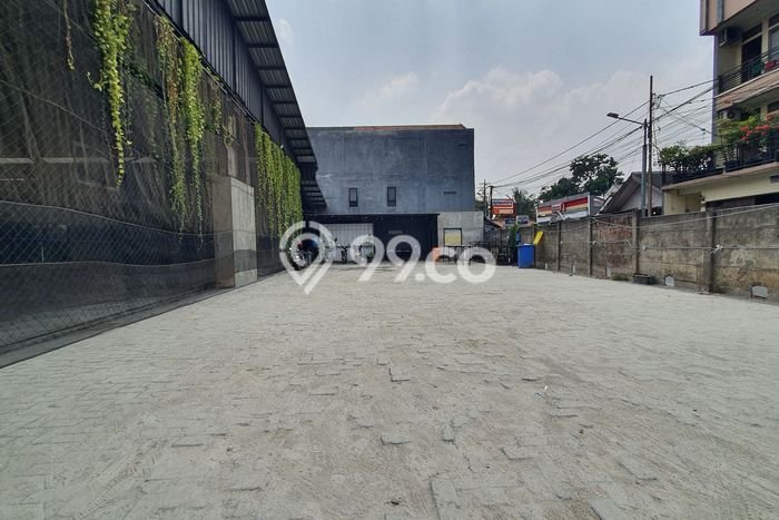 Lahan Kosong Dijual di Jakarta Selatan dengan Area 1931m2 Lahan Kosong Dijual di Jakarta Selatan dengan Area 1931m2