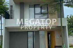 For Sale Rumah 3 Kamar Lokasi Strategis Nyaman dan Strategis di Serpong For Sale Rumah 3 Kamar Lokasi Strategis Nyaman dan Strategis di Serpong