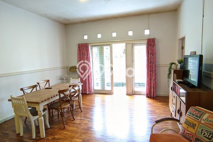 FOR SALE! Vila di , Luas 582m2m², Posisi Premium FOR SALE! Vila di , Luas 582m2m², Posisi Premium