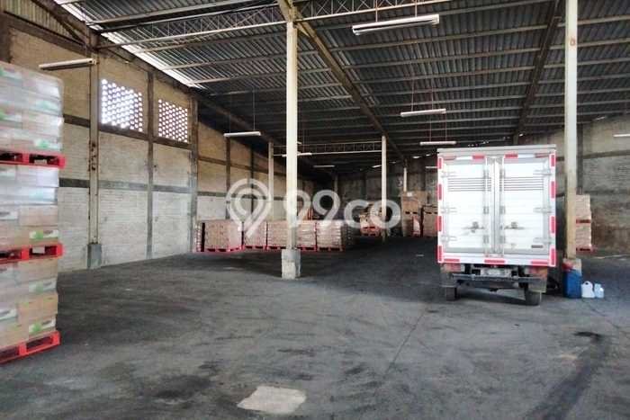 Gudang untuk Disewa di Pusat Bandung Luas Bangunan 1037m2 Gudang untuk Disewa di Pusat Bandung Luas Bangunan 1037m2