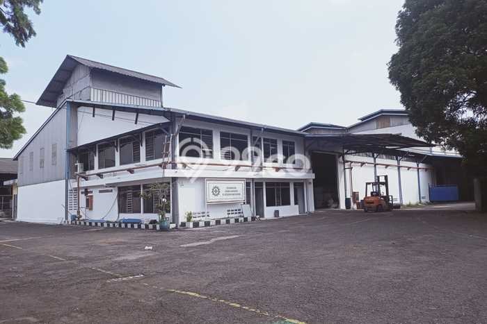 Gudang Disewakan Lokasi Dayeuhkolot Bandung Harga Spesial! Gudang Disewakan Lokasi Dayeuhkolot Bandung Harga Spesial!
