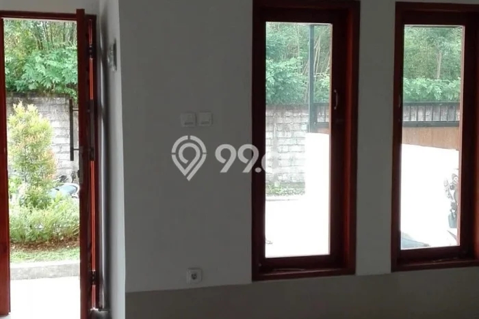 Disewakan Rumah Harga Terjangkau di Nusa Dua Badung Punya 3 KT Disewakan Rumah Harga Terjangkau di Nusa Dua Badung Punya 3 KT