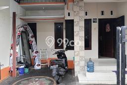 Disewakan Cepat Rumah Kondisi Baik di Kawasan Denpasar Selatan, Denpasar Disewakan Cepat Rumah Kondisi Baik di Kawasan Denpasar Selatan, Denpasar