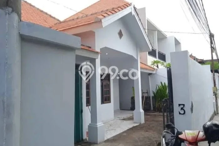 Rumah sewa siap pakai 3 Kamar Tidur di Kerobokan Kelod, Badung Rumah sewa siap pakai 3 Kamar Tidur di Kerobokan Kelod, Badung