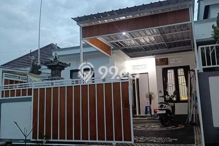 Disewakan! Rumah 2 Kamar Tidur &
1 Kamar Mandi di Nusa Dua, Badung Disewakan! Rumah 2 Kamar Tidur &
1 Kamar Mandi di Nusa Dua, Badung