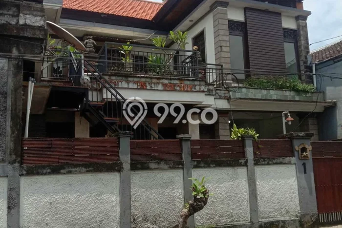 Disewakan Rumah Murah di Canggu Badung Punya 6 KT Disewakan Rumah Murah di Canggu Badung Punya 6 KT