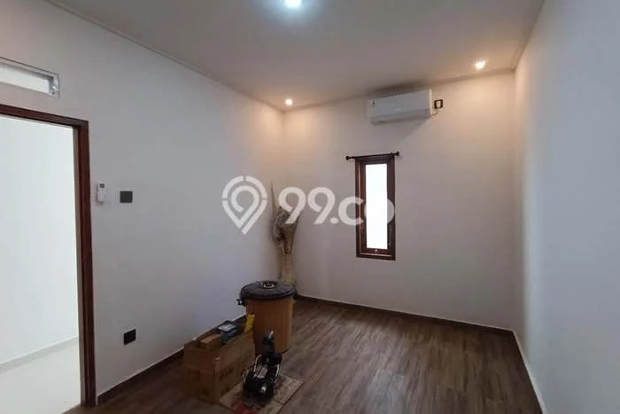 Disewakan! Rumah 3 Kamar Tidur &
2 Kamar Mandi di Nusa Dua, Badung Disewakan! Rumah 3 Kamar Tidur &
2 Kamar Mandi di Nusa Dua, Badung