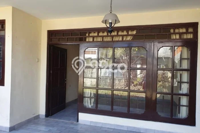 Lokasi terbaik! Rumah siap pakai dikontrakkan di Denpasar Selatan LB 80m2 Lokasi terbaik! Rumah siap pakai dikontrakkan di Denpasar Selatan LB 80m2