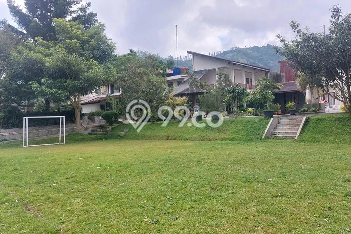 HARGA TERBAIK! Vila Kawasan Lembang, Area 6500m2m², Lingkungan Elite dengan keamanan terjaga HARGA TERBAIK! Vila Kawasan Lembang, Area 6500m2m², Lingkungan Elite dengan keamanan terjaga