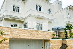 Rumah Luxury Modern Siap Huni di Gandaria Jakarta Selatan Rumah Luxury Modern Siap Huni di Gandaria Jakarta Selatan