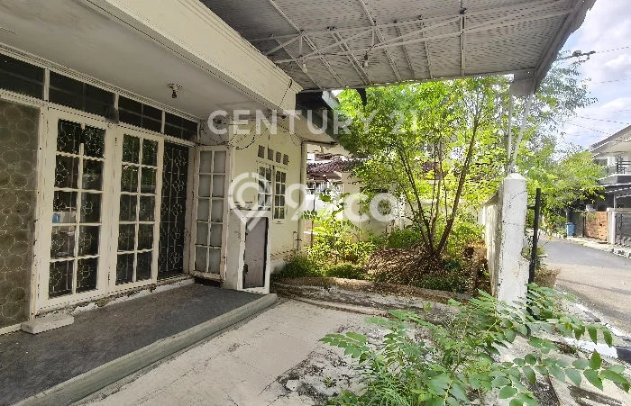 Rumah Luxury Modern Tanpa Renovasi di Pulo Asem Jakarta Timur Rumah Luxury Modern Tanpa Renovasi di Pulo Asem Jakarta Timur