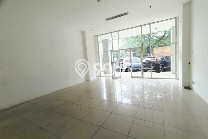 Unit Ruko Dijual di Jakarta Timur LT 60m2 & LB 180m2 Unit Ruko Dijual di Jakarta Timur LT 60m2 & LB 180m2