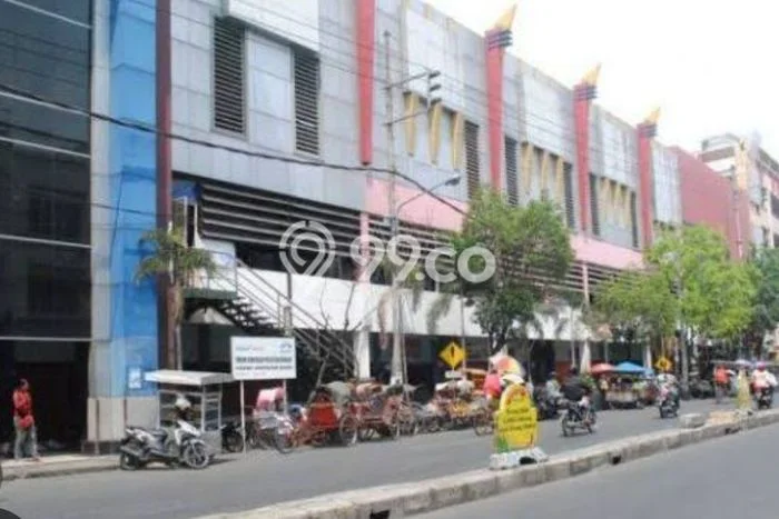Ruko Premium di , Luas 300m2m², Akses Mainroad, Berkembang Ruko Premium di , Luas 300m2m², Akses Mainroad, Berkembang