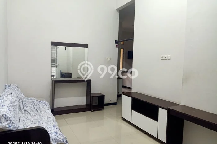 Lokasi strategis! Rumah siap pakai dikontrakkan di Sukolilo LB 70m2 Lokasi strategis! Rumah siap pakai dikontrakkan di Sukolilo LB 70m2