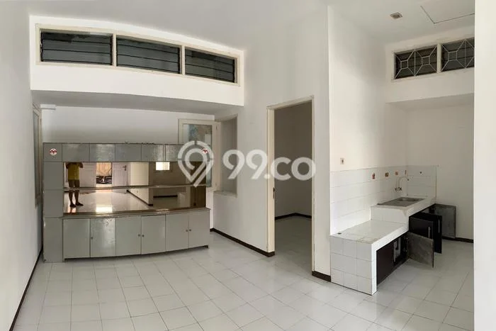 LISTING BARU! Rumah kawasan , Ready, 3 KT, Akses Surabaya, Surabaya, LT 108m2m² LB 100m2m² LISTING BARU! Rumah kawasan , Ready, 3 KT, Akses Surabaya, Surabaya, LT 108m2m² LB 100m2m²