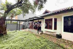 Sewa Rumah Strategis di SCBD LT 335m2 / LB 335m2 Kondisi Bagus Sewa Rumah Strategis di SCBD LT 335m2 / LB 335m2 Kondisi Bagus