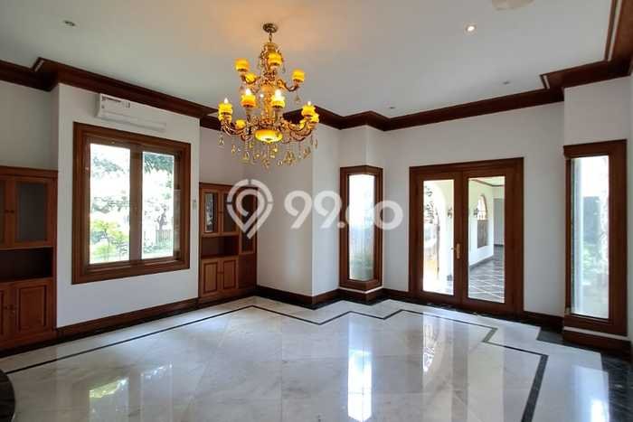 Rumah Disewakan Jakarta Selatan LT 1600m2 LB 1250m2 Kawasan Pondok Indah Rumah Disewakan Jakarta Selatan LT 1600m2 LB 1250m2 Kawasan Pondok Indah