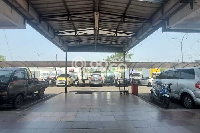 Untuk Dijual! Komersial di Grand Wisata Bekasi LT 12m2 / LB 12m2 Kawasan Strategis Untuk Dijual! Komersial di Grand Wisata Bekasi LT 12m2 / LB 12m2 Kawasan Strategis