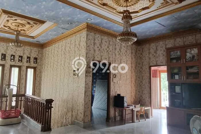 Jual Rumah Mewah Megah Dengan View Eksklusif di Grand Wisata, Bekasi Jual Rumah Mewah Megah Dengan View Eksklusif di Grand Wisata, Bekasi