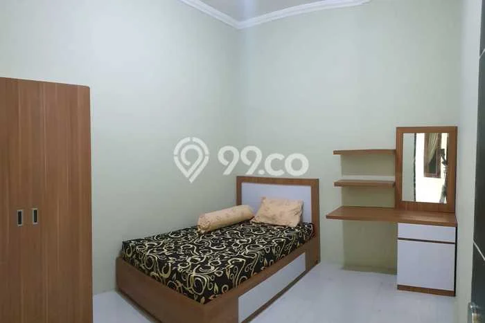 Area Ramai! Ruko Dijual di Cibitung untuk Bisnis Luas Bangunan 350m2 Area Ramai! Ruko Dijual di Cibitung untuk Bisnis Luas Bangunan 350m2