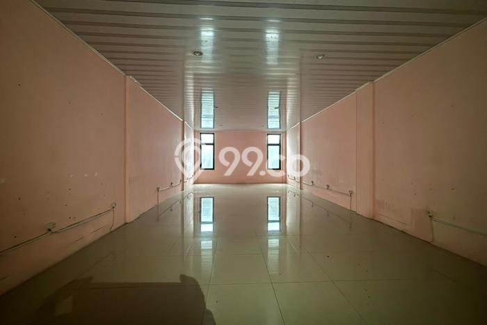 KAWASAN BISNIS! Ruko Kawasan , Luas 200m2m², Jalan Utama KAWASAN BISNIS! Ruko Kawasan , Luas 200m2m², Jalan Utama