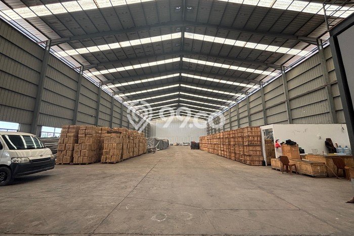 Disewakan Gudang di Kawasan Ramai Bekasi Luas 2000m2 Disewakan Gudang di Kawasan Ramai Bekasi Luas 2000m2