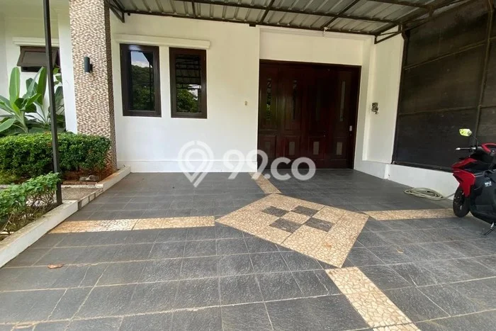 Ready to Use! Premium House LT 452m2 Desain Modern di Grand Wisata Ready to Use! Premium House LT 452m2 Desain Modern di Grand Wisata