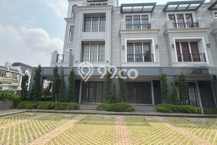 Unit Ruko Dijual di Jakarta Timur LT 50m2 & LB 150m2 Unit Ruko Dijual di Jakarta Timur LT 50m2 & LB 150m2