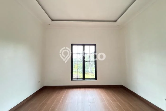 Rumah Mewah LB 300m2 Siap Huni Desain Elegan di Grand Wisata, Bekasi Rumah Mewah LB 300m2 Siap Huni Desain Elegan di Grand Wisata, Bekasi