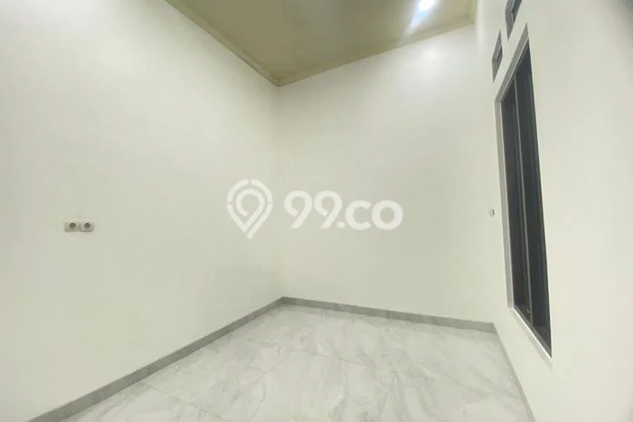 Rumah sewa siap pakai 4 KT di Grand Wisata, Bekasi Rumah sewa siap pakai 4 KT di Grand Wisata, Bekasi