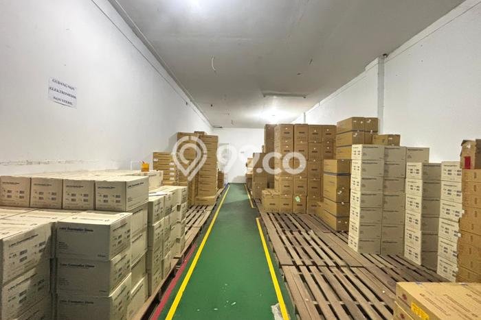Gudang Dijual di Bekasi LT 216m2 & LB 180m2 Lokasi Terbaik! Gudang Dijual di Bekasi LT 216m2 & LB 180m2 Lokasi Terbaik!