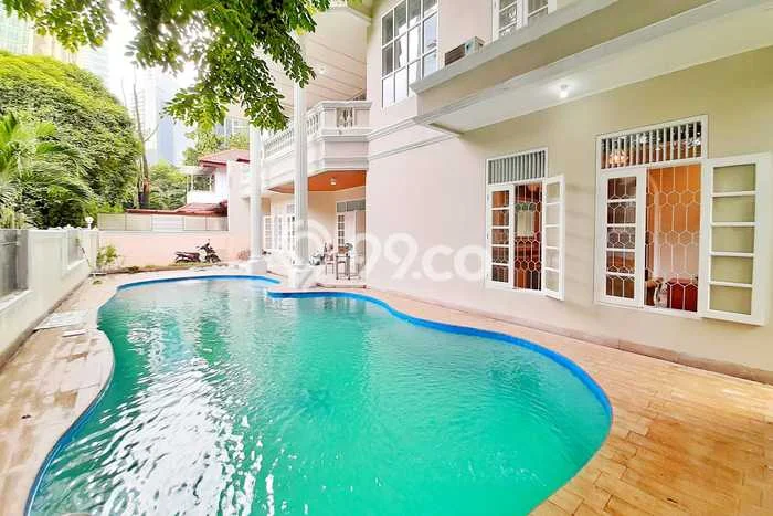 HUNIAN IMPIAN! Rumah di Mega Kuningan, 4 KM, Bebas Banjir, Luas 488m² LB 650m² HUNIAN IMPIAN! Rumah di Mega Kuningan, 4 KM, Bebas Banjir, Luas 488m² LB 650m²