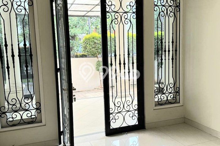 Dijual Rumah Mewah Elegan Dengan View Cantik di Pondok Indah, Jakarta Selatan Dijual Rumah Mewah Elegan Dengan View Cantik di Pondok Indah, Jakarta Selatan