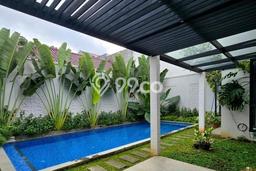 Rumah Modern Disewakan di Kebayoran Baru Jakarta Selatan Lokasi Sangat Strategis Rumah Modern Disewakan di Kebayoran Baru Jakarta Selatan Lokasi Sangat Strategis