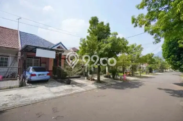 Rumah Minimalis 2 Kamar LT 216m2 di Sentul city Bogor Rumah Minimalis 2 Kamar LT 216m2 di Sentul city Bogor