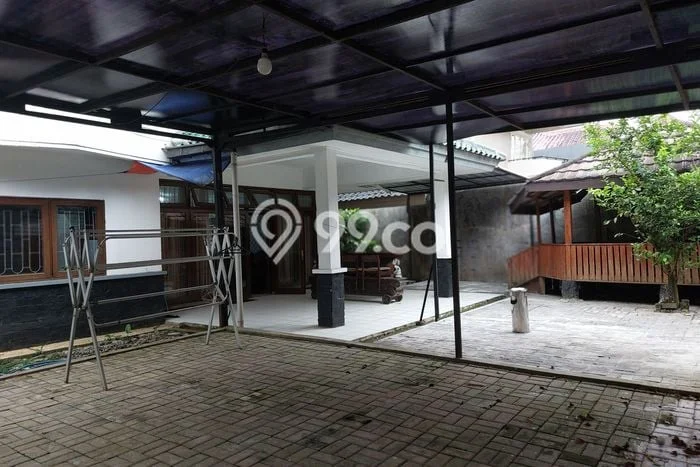 Disewakan! Rumah 4 Kamar Tidur &
3 Kamar Mandi di Katulampa, Bogor Disewakan! Rumah 4 Kamar Tidur &
3 Kamar Mandi di Katulampa, Bogor