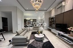 Rumah Luxury di Jakarta Utara Strategis Kondisi Baik Rumah Luxury di Jakarta Utara Strategis Kondisi Baik